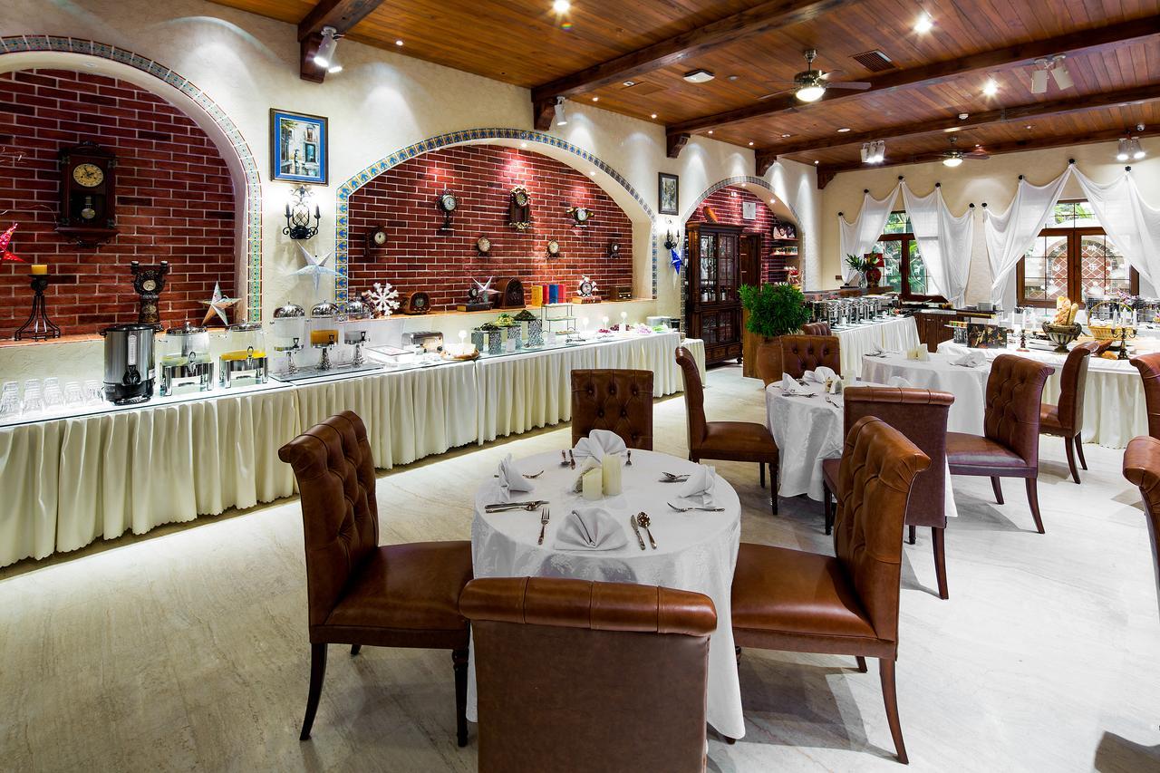 Best Western Premier International Resort Hotel Саня Екстериор снимка